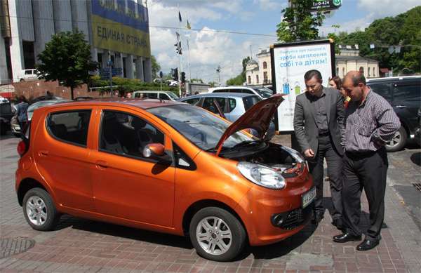 В Киеве могут появиться такси и автобусы на электротяге
